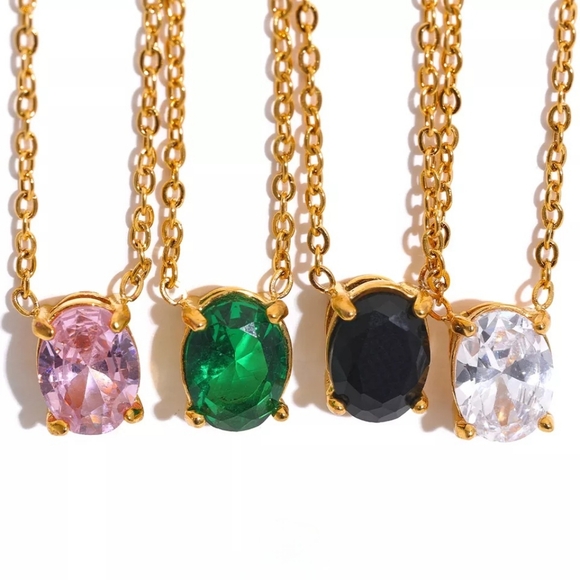 Favourite Classic Diamond Pendant Necklace - Picture 6 of 7